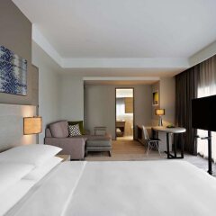 Отель Hyatt Place Bangkok Sukhumvit Бангкок комната для гостей фото 5