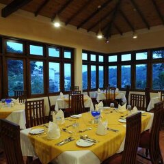 Отель Oak Ray Serene Garden Канди питание фото 3