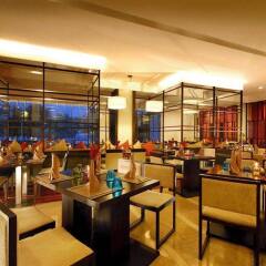 Signature Pattaya Hotel гостиничный бар