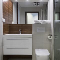 Отель Apartament Moniuszki by Your Freedom Польша, Варшава - отзывы, цены и фото номеров - забронировать отель Apartament Moniuszki by Your Freedom онлайн ванная фото 2