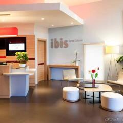 Отель Ibis Barcelona Santa Coloma Испания, Санта-Колома-де-Граманет - отзывы, цены и фото номеров - забронировать отель Ibis Barcelona Santa Coloma онлайн интерьер отеля