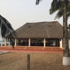 Отель Busua Beach Resort спортивное сооружение