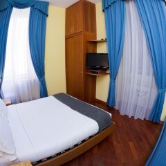 Отель 69 Manin Street сейф в номере