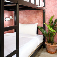 Thai Cat Hostel Bb Bangkok Бангкок комната для гостей фото 2