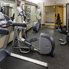 Отель Best Western Plus Bloomington Блумингтон фитнесс-зал фото 3