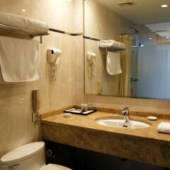 Jingtailong International Hotel ванная