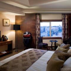 St. George Hotel Jerusalem Израиль, Иерусалим - 1 отзыв об отеле, цены и фото номеров - забронировать отель St. George Hotel Jerusalem онлайн комната для гостей