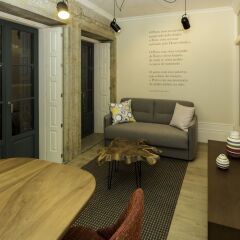 Отель Guest H4U Flores Almada City center Порту балкон