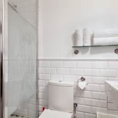 Отель Plaza Catalunya Guest House ванная
