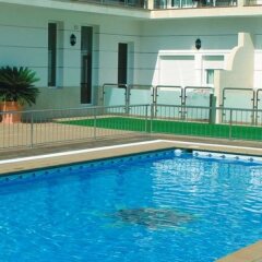 Отель Loto Conil Apartamentos Испания, Кониль-де-ла-Фронтера - отзывы, цены и фото номеров - забронировать отель Loto Conil Apartamentos онлайн бассейн