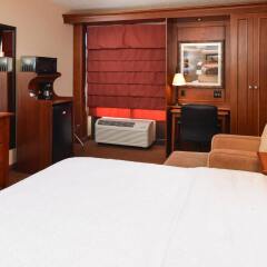 Отель Hampton Inn Albuquerque - University Midtown удобства в номере