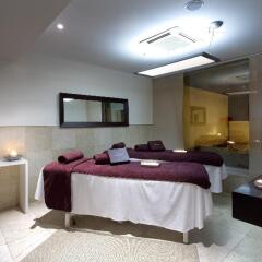 Отель NH Collection Madrid Eurobuilding сауна