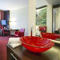 Отель Best Western Plus Plaza Berlin Kurfürstendamm Германия, Берлин - 2 отзыва об отеле, цены и фото номеров - забронировать отель Best Western Plus Plaza Berlin Kurfürstendamm онлайн в номере