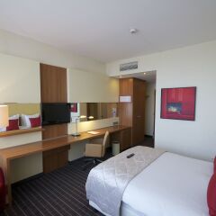 Отель Crowne Plaza Antwerpen Бельгия, Антверпен - 1 отзыв об отеле, цены и фото номеров - забронировать отель Crowne Plaza Antwerpen онлайн удобства в номере