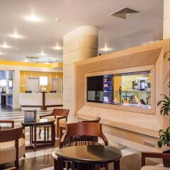 Гостиница Hilton Garden Inn Краснодар (Хилтон Гарден Инн Краснодар) гостиничный бар