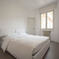 Отель Aparthotel Brera Fiori Chiari комната для гостей фото 3