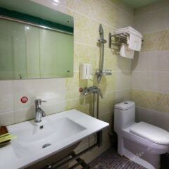 Yuening Hostel комната для гостей фото 3