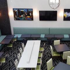 Отель Best Western Plus LaGuardia Airport Hotel Queens США, Нью-Йорк - отзывы, цены и фото номеров - забронировать отель Best Western Plus LaGuardia Airport Hotel Queens онлайн бассейн