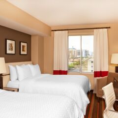 Отель Four Points by Sheraton Las Vegas East Flamingo США, Лас-Вегас - отзывы, цены и фото номеров - забронировать отель Four Points by Sheraton Las Vegas East Flamingo онлайн комната для гостей