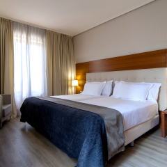 Hotel Silken Amara Plaza комната для гостей фото 4