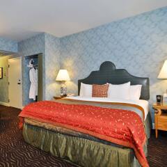 Отель Carriage Inn комната для гостей