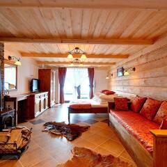 Отель Apartamenty Cztery Pory Roku Косцелиско комната для гостей