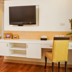 Отель Adelphi Grande Sukhumvit By Compass Hospitality Бангкок удобства в номере