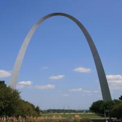 Отель Hampton Inn Gateway Arch Downtown пляж