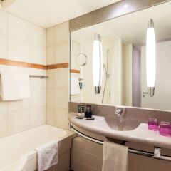 Отель Novotel Düsseldorf City West ванная