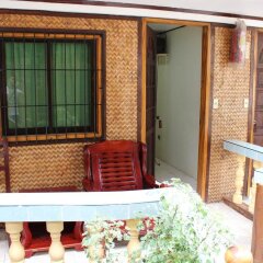 Отель Moreno's Cottages Филиппины, остров Боракай - отзывы, цены и фото номеров - забронировать отель Moreno's Cottages онлайн балкон
