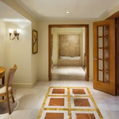 Отель JW Marriott Cancun Resort & Spa Мексика, Канкун - 8 отзывов об отеле, цены и фото номеров - забронировать отель JW Marriott Cancun Resort & Spa онлайн интерьер отеля