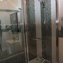 Отель Crompton Guest House ванная фото 3