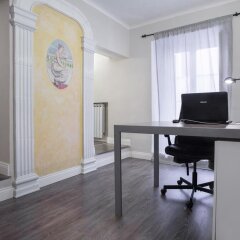 Отель Delsi Suites Pantheon Италия, Рим - отзывы, цены и фото номеров - забронировать отель Delsi Suites Pantheon онлайн интерьер отеля фото 3