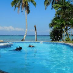 Отель Namolevu Beach Bures бассейн