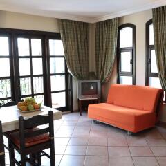 Club Turquoise Apartments Турция, Мармарис - отзывы, цены и фото номеров - забронировать отель Club Turquoise Apartments онлайн комната для гостей фото 2