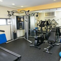 Wangz Hotel фитнесс-зал фото 4