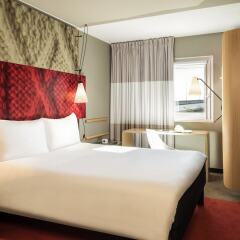 Отель ibis Manchester Centre Princess Street Великобритания, Манчестер - 1 отзыв об отеле, цены и фото номеров - забронировать отель ibis Manchester Centre Princess Street онлайн комната для гостей фото 4