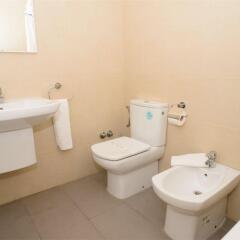 Отель Hostal Tarba ванная фото 2
