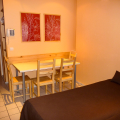 Отель Hôtel Comte de Nice в номере фото 2