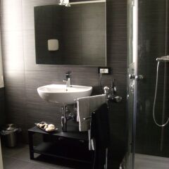 Отель A New Guesthouse ванная