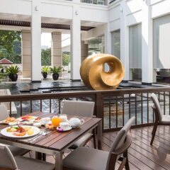 Отель Grande Centre Point Hotel Ploenchit Таиланд, Бангкок - 3 отзыва об отеле, цены и фото номеров - забронировать отель Grande Centre Point Hotel Ploenchit онлайн питание фото 2