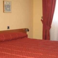 Отель HC Apartamentos Испания, Ла-Корунья - отзывы, цены и фото номеров - забронировать отель HC Apartamentos онлайн сейф в номере