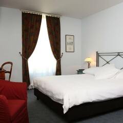 Hotel Montana Zürich сейф в номере