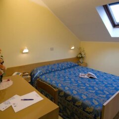 Hotel Nives комната для гостей фото 2