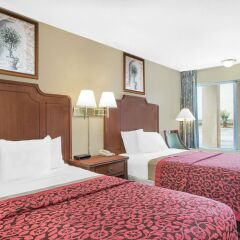 Отель Days Inn by Wyndham Meridian комната для гостей фото 4