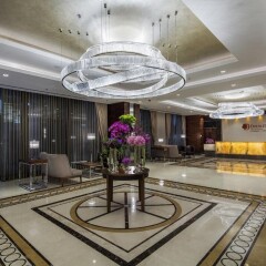 Отель DoubleTree by Hilton Istanbul Topkapi интерьер отеля