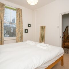 Отель 3 Bedroom Flat In Highbury Великобритания, Лондон - отзывы, цены и фото номеров - забронировать отель 3 Bedroom Flat In Highbury онлайн комната для гостей фото 3