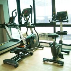 Maven Stylish Hotel Bangkok фитнесс-зал фото 2