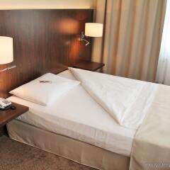 relexa Hotel Airport Düsseldorf - Ratingen комната для гостей