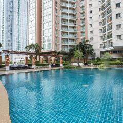 The Narathiwas Hotel & Residence Sathorn Bangkok бассейн